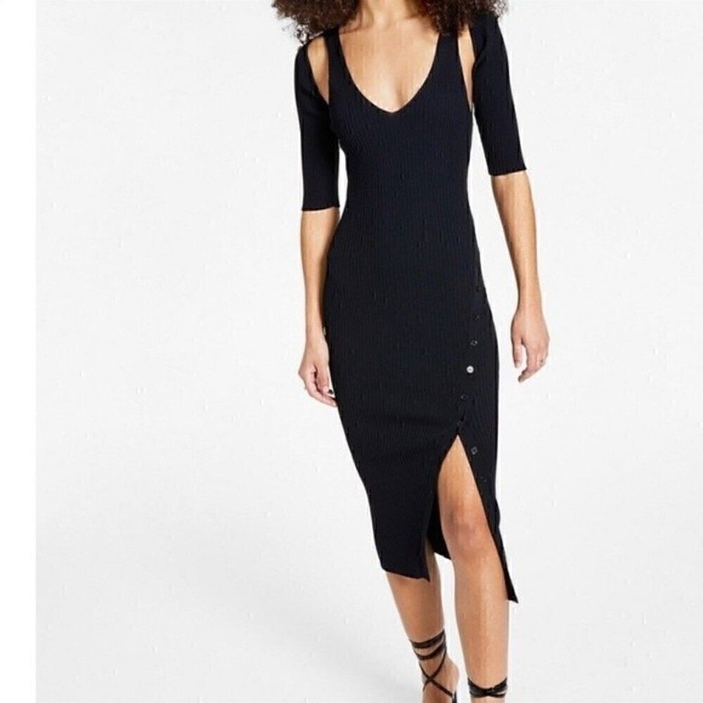 Chic Black Ribbed Knit V-Neck Bodycon Midi Dress With Long Sleeves, Button-Trim